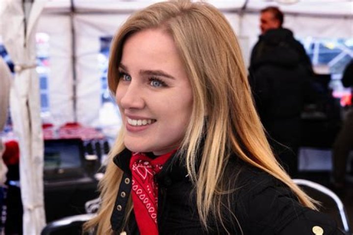 Eva Vlaardingerbroek FHM500