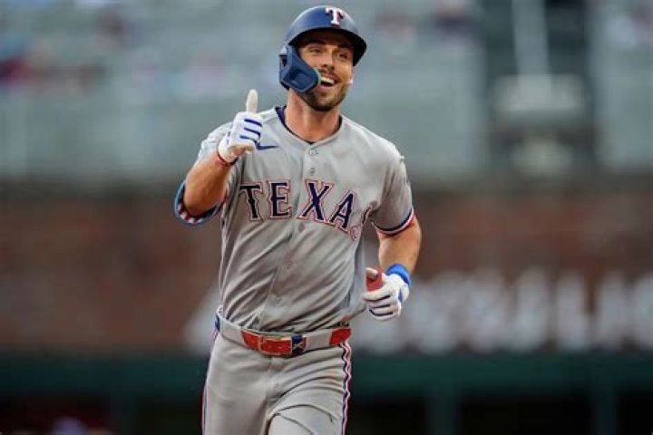 Evan Carter's wife on his debut 09/08/2023 Texas Rangers