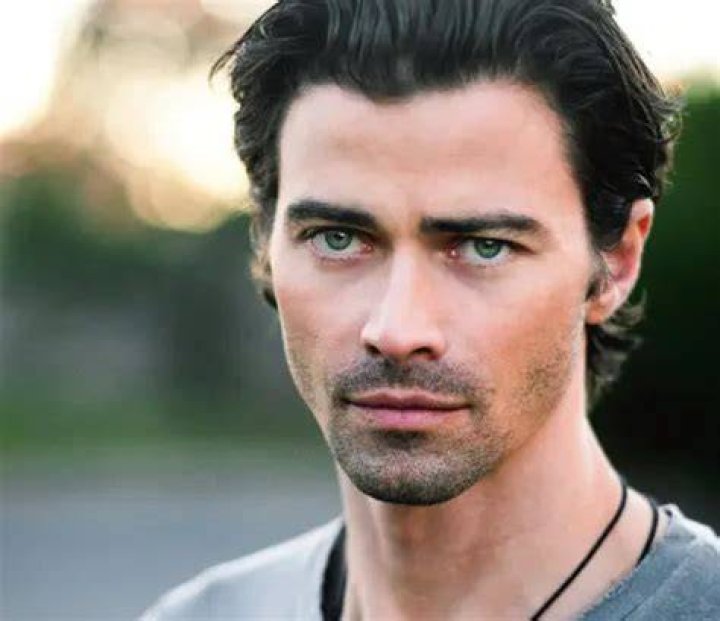 Evan Matthew Cohen Wikipedia, Age, Height, Girlfriend, Instagram