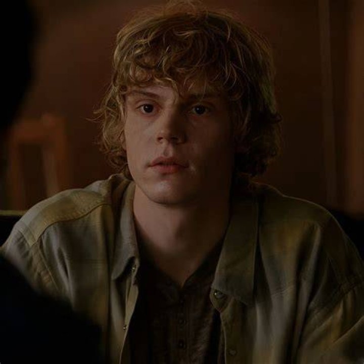 Evan Peters' height, weight. The star of American Horror Story