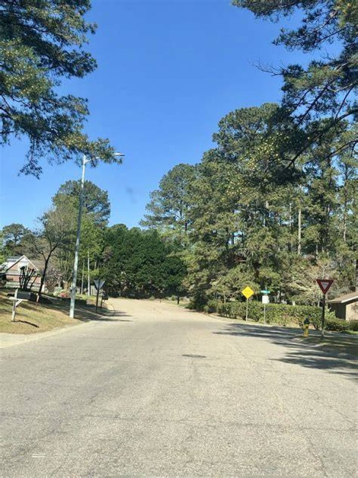 Evanston Road, Fayeteville , NC 28303 Olga Eva Roemer Real&hellip; Flickr