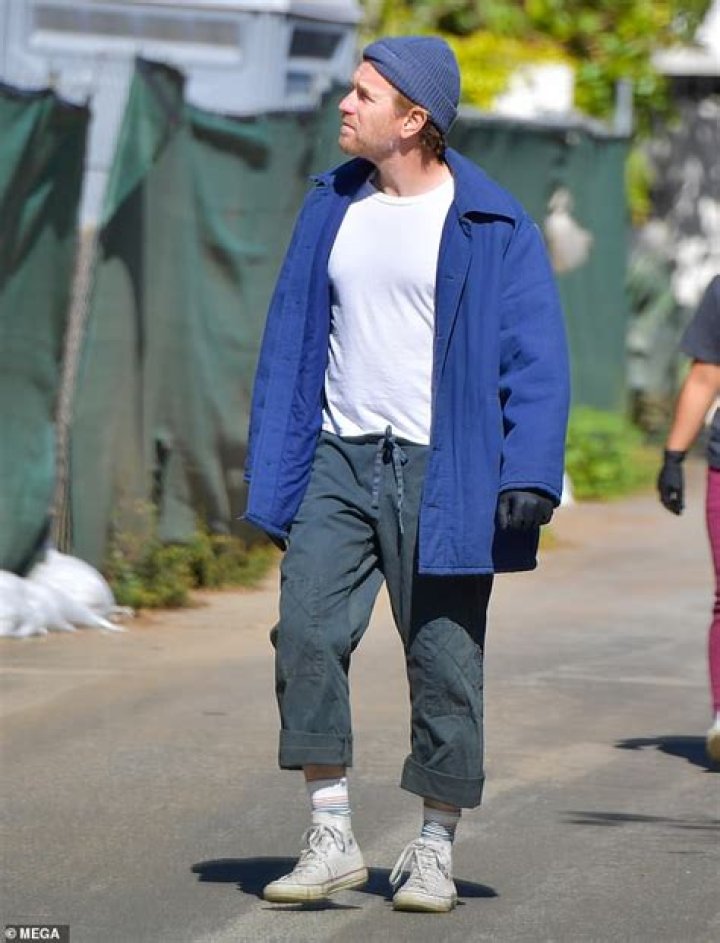 Ewan McGregor adheres to social distancing with daughter Jamyan, 18