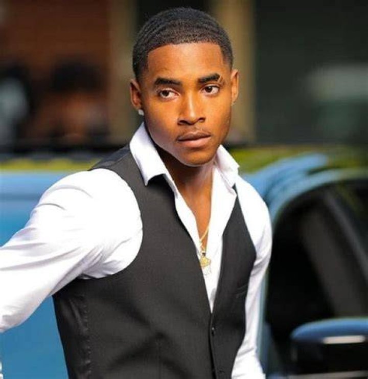Famous Debo Age, Net Worth, Girlfriend, Family and Biography (Updated