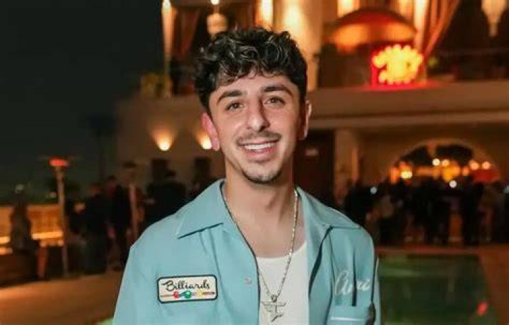 FaZe Banks Age, Bio, Birthday, Family, Net Worth National Today
