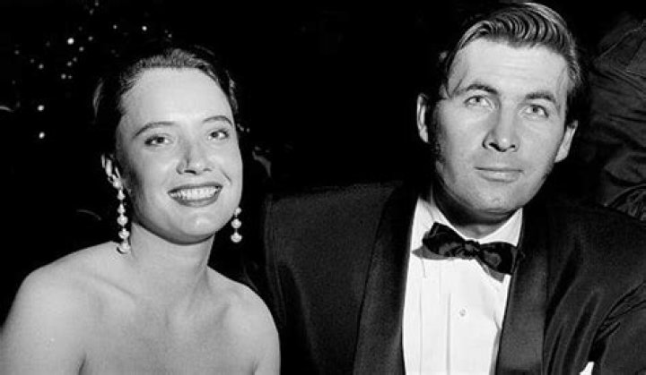 Fess Parker is Married to Wife Marcella Belle Rinehart. Kids