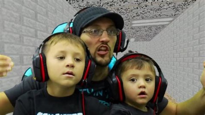 FGTeeV Age, Real Name, Net Worth, Camera, Headset!