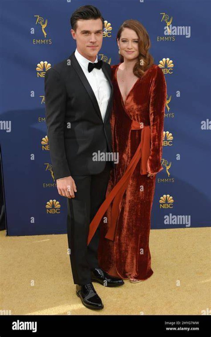 Finn Wittrock and Sarah Roberts Pregnant Celebrities 2018 POPSUGAR
