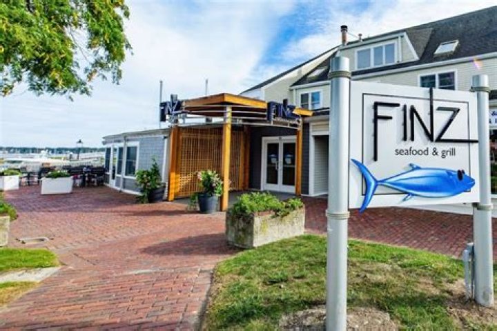 Finz Seafood and Grill Salem, MA