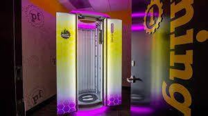 Fitness Hybrid Tanning Bed