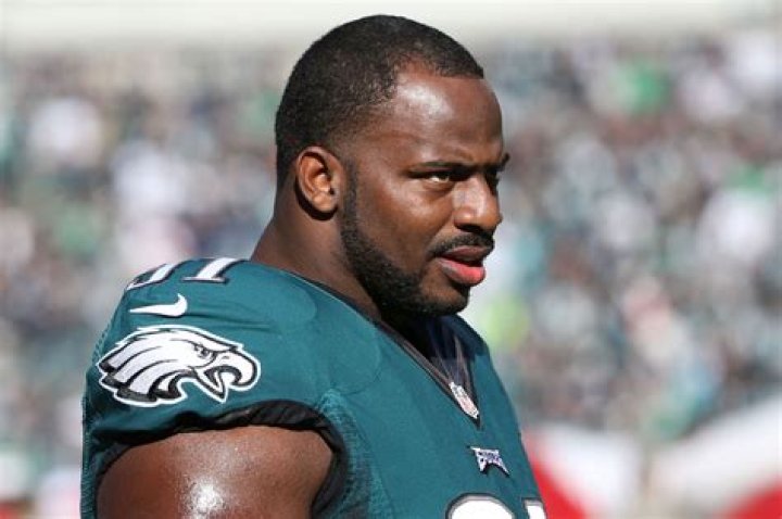 Fletcher Cox, Eagles reportedly close on a new contract Bleeding