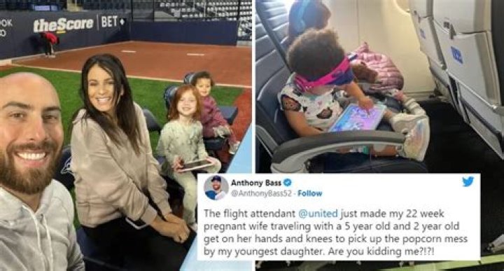 Flight Attendant Makes Pregnant Woman Clean up After Kids