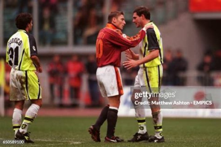 Francesco Totti has 'no problems with Roma&rsquo; despite outburst from wife