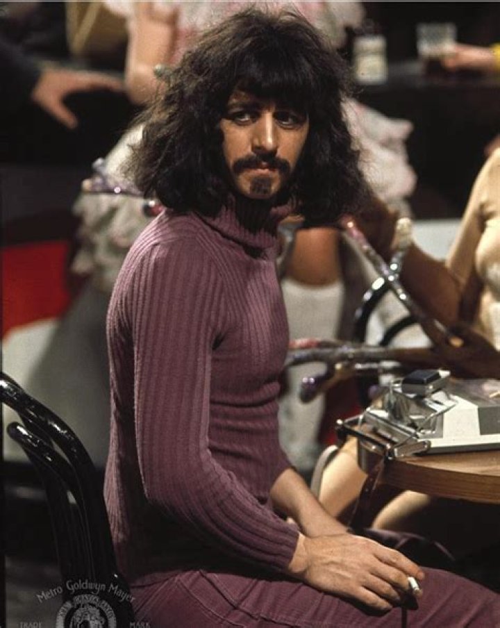 Frank Zappa Ethnicity, Nationality, Race, Family, Body measurements