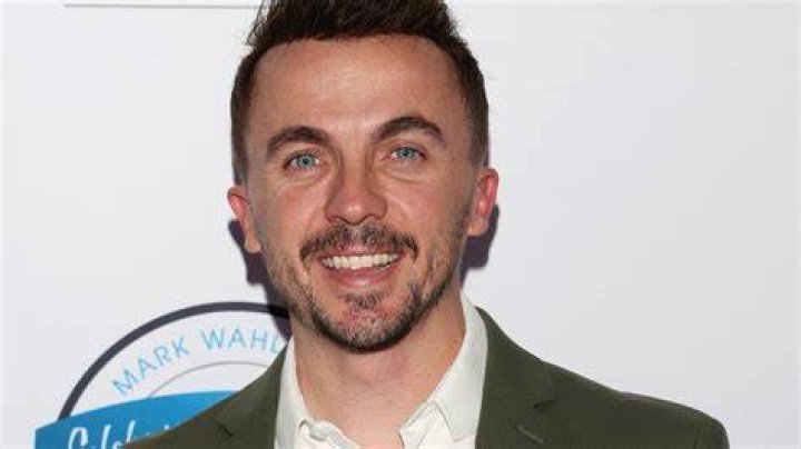 Frankie Muniz is '1000 obsessed' with son Mauz Mosley as he shares