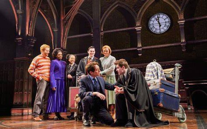 Franklin Theatre Harry Potter and the Sorcerer's Stone (PG)