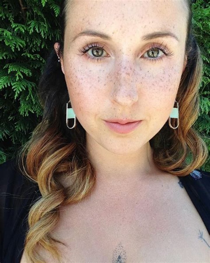 Freckle Tattoos Take Over UnSpeckled Faces The World Over Ginger