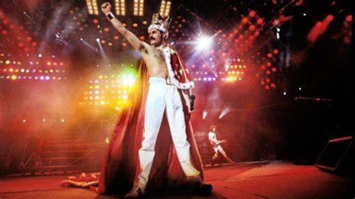 Freddie Mercury Queen star's heartbreaking way of telling his family