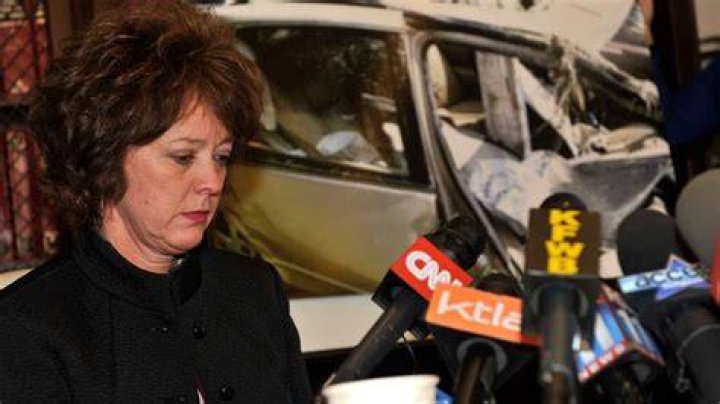 Freeman, Demaris Meyer Hurt in Car Crash The Hollywood Gossip