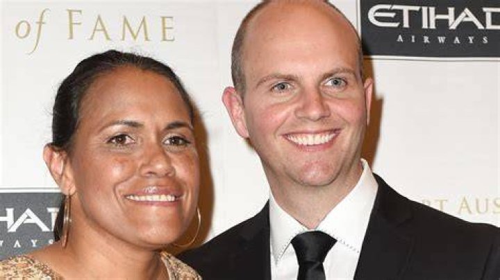 Freeman ExWives Marriage, Divorce Details