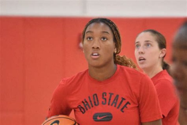 Freshman Cotie McMahon on choosing Ohio State, the Buckeyes