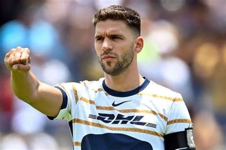 F&Uacute;TBOL Apure&ntilde;o Lisandro P&eacute;rez debut&oacute; oficialmente en f&uacute;tbol Uruguayo