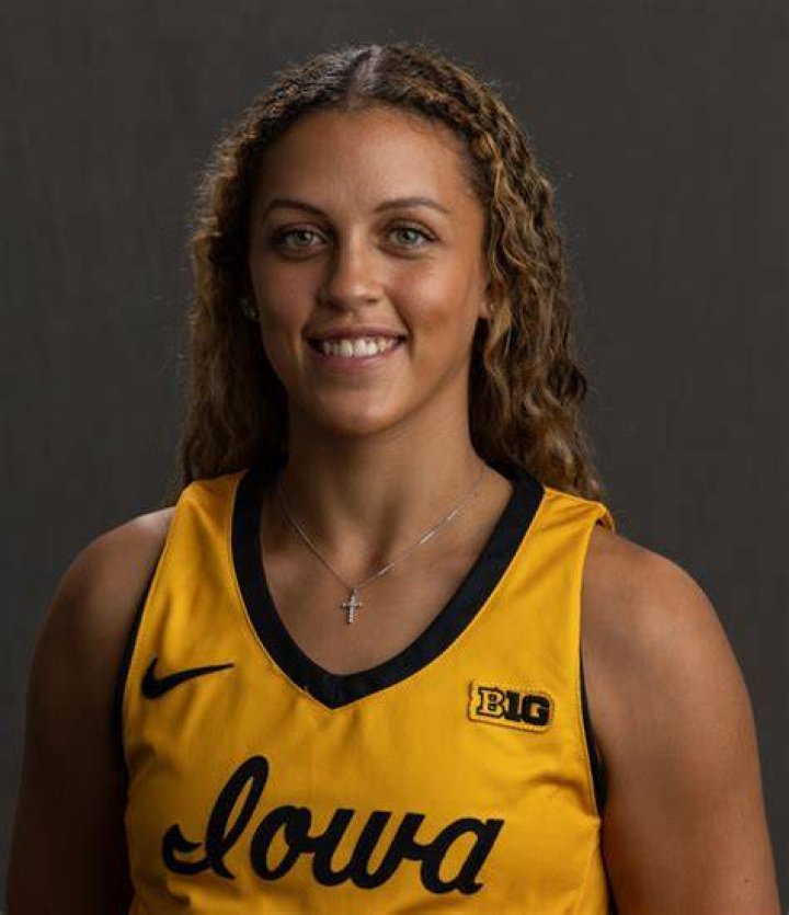 Gabbie Marshall University of Iowa Athletics