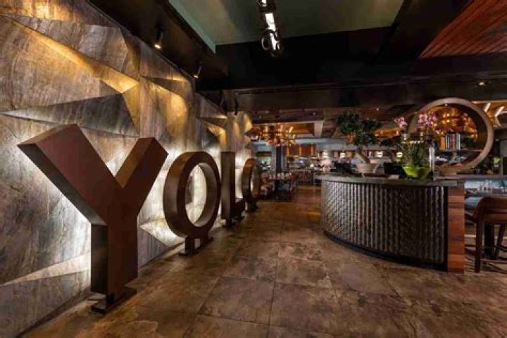 Gallery Yolo Restaurant