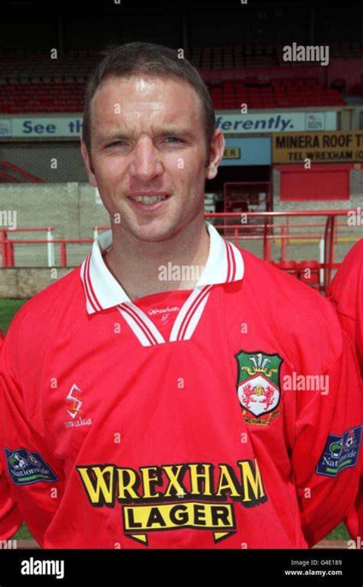 Gareth Owen Wrexham Wife Is He Married In 2023?