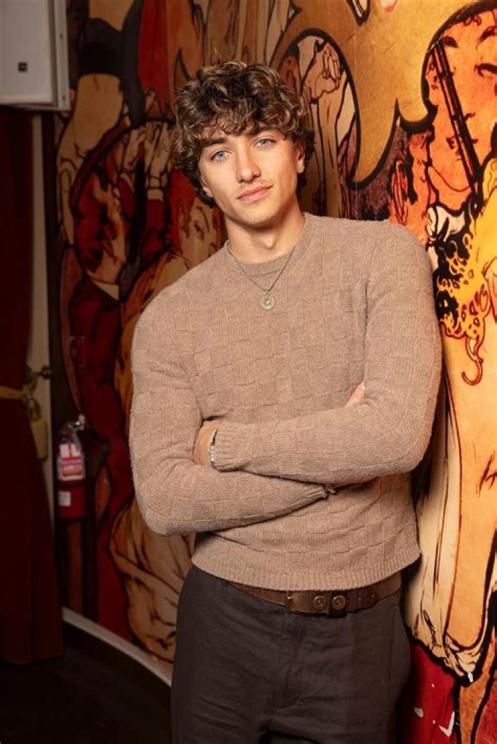Gavin Casalegno / Gavin Casalegno, ფილმები, სერიალები, ფილმოგრაფია