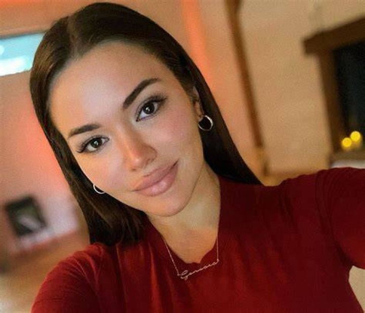 Genesis Lopez Personality And Instagram Celebrity From Miami