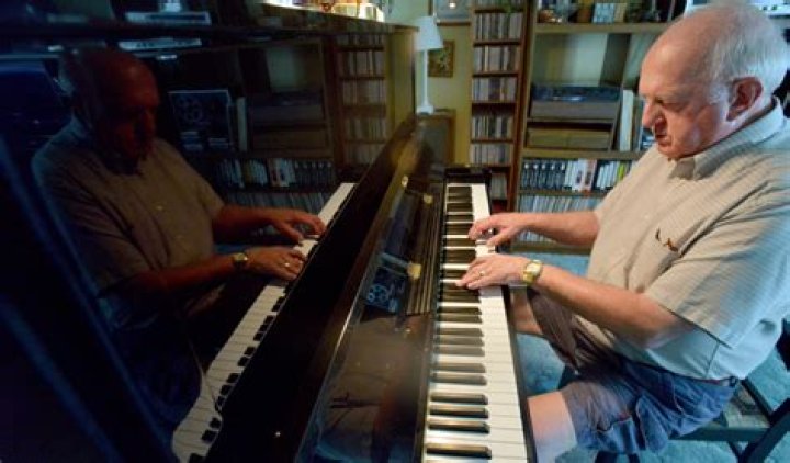 Gerry Wright, of Winslow, reflects &lsquo;tenderly&rsquo; on long musical career