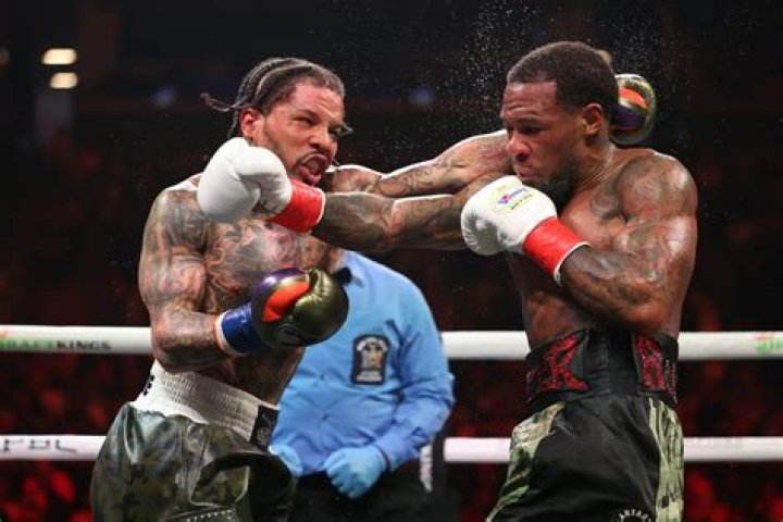 Gervonta mom after his win YouTube