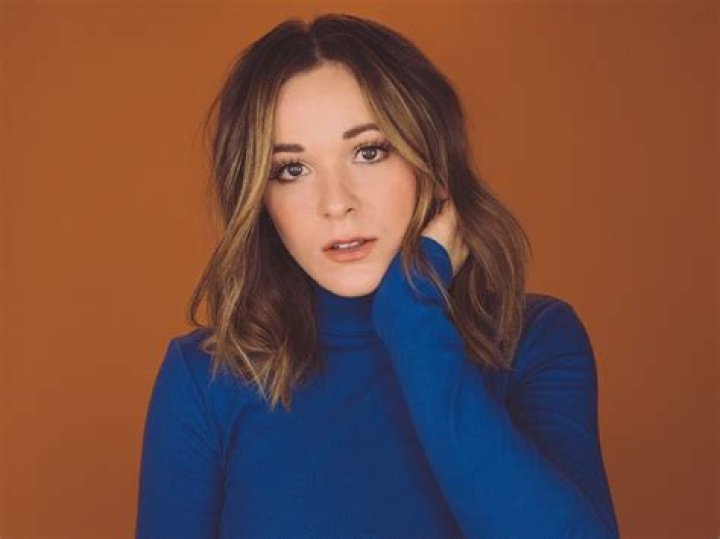 Get to Know Rising Country Musician Grace Leer Nashville Lifestyles