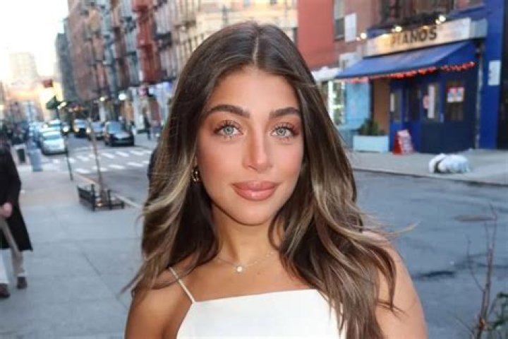 Gia Giudice Height And Body Measurements 2022