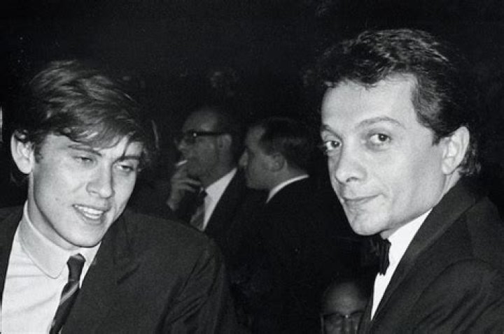 Gianni Morandi chi &egrave; carriera vita privata del cantante e attore