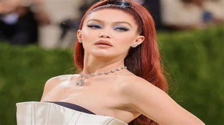 Gigi Hadid Wiki, Bio, Age, Height, Net worth & More