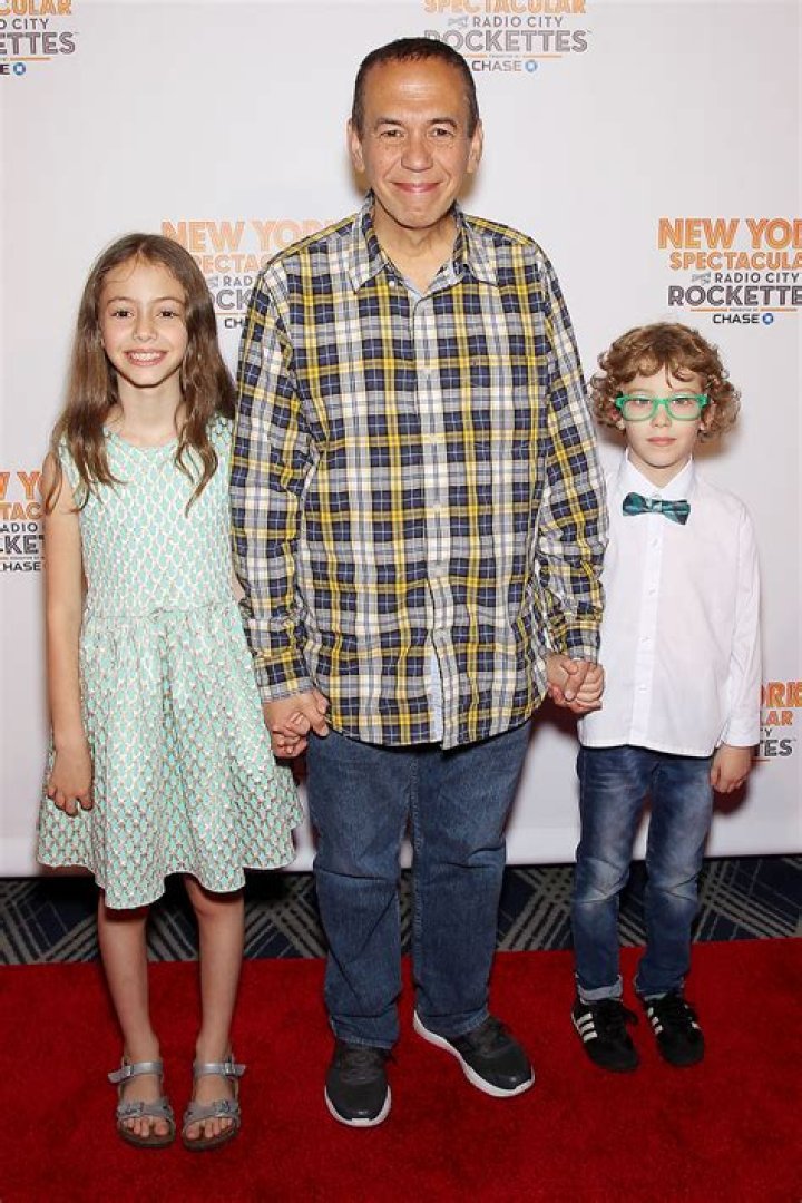 Gilbert Gottfried’s Family Photos With Wife Dara Kravitz, 2 Kids