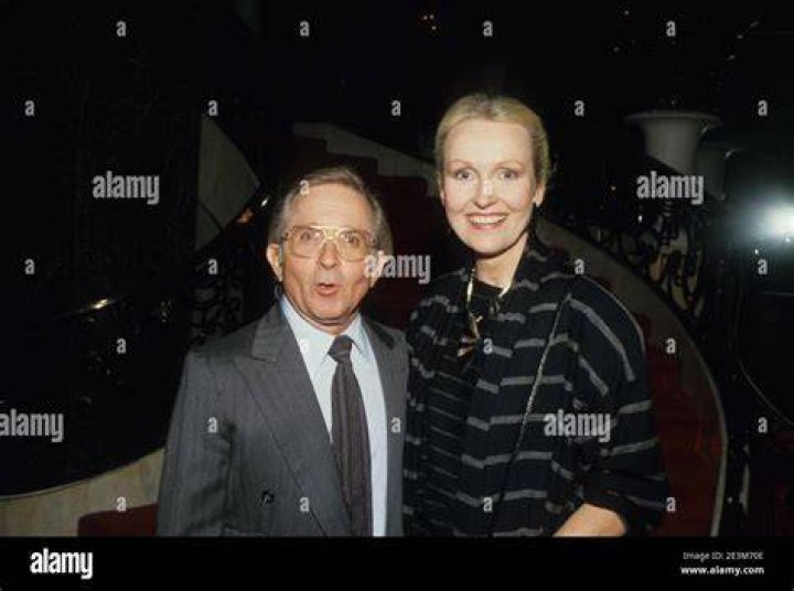 Gisela Johnson (Arte Johnson’s Wife) Biography, Age, Wiki, Height
