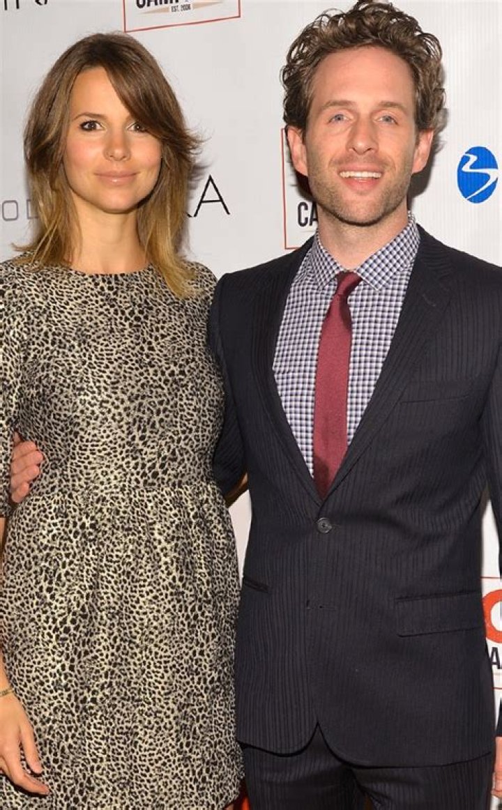 Glenn Howerton Second Son With Wife Jill Latiano E! Online CA