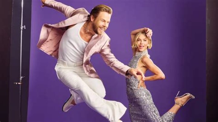 Glimpse at Derek Hough's 'How It Started' Challenge with His Girlfriend