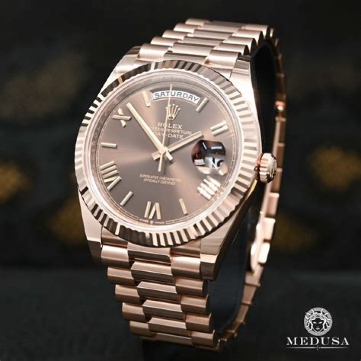 Gold Watch Face guxwc6 President Of Canada Name