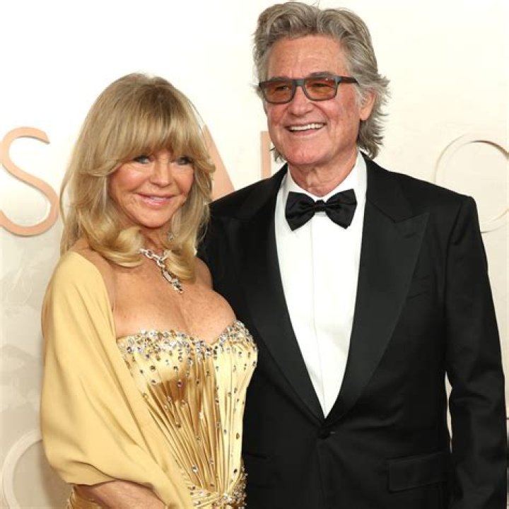 Goldie Hawn's height, weight. She is in great shape at her 71