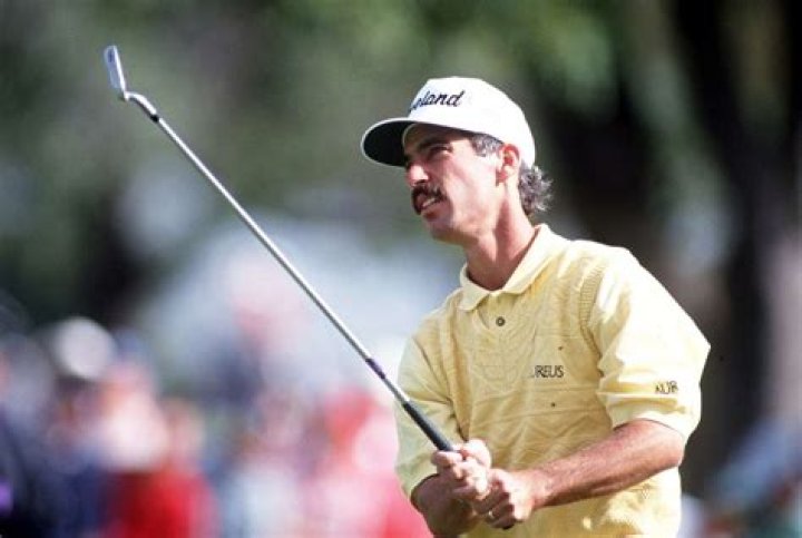 Golfer Corey Pavin Biography and Career Facts