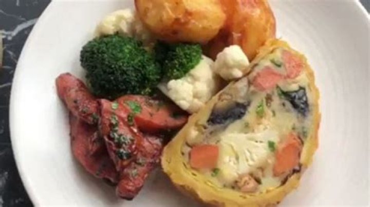 Gordon Ramsay&rsquo;s ugly vegan roast angers Piers Twitter The
