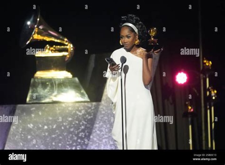 Grammy winner Muni Long joins Latto in iHeartRadio Music Awards lineup
