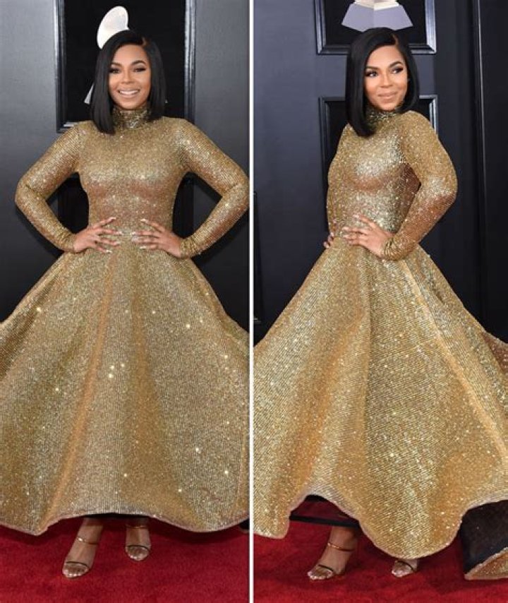 Grammys 2018 Ashanti flashes in nipples in awkward fashion mishap