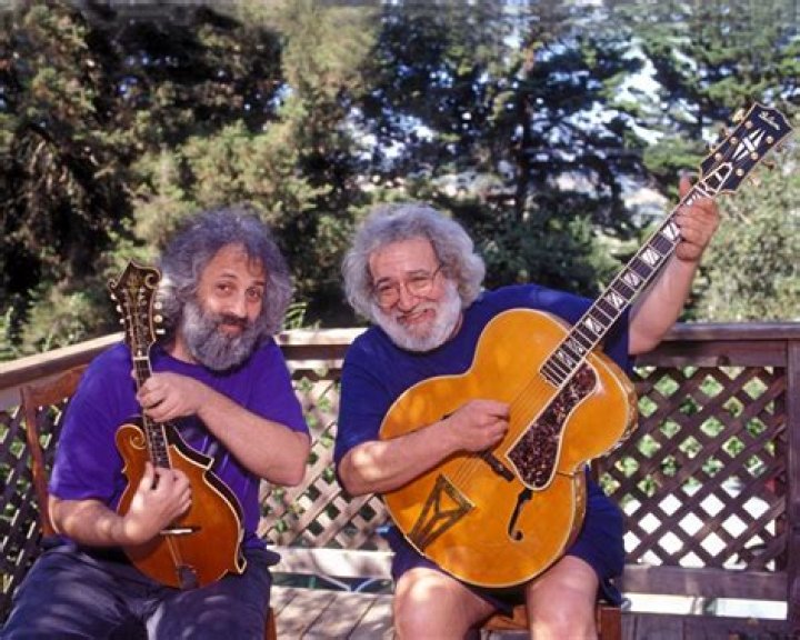 Grateful Dead photographer offers intimate look in new book