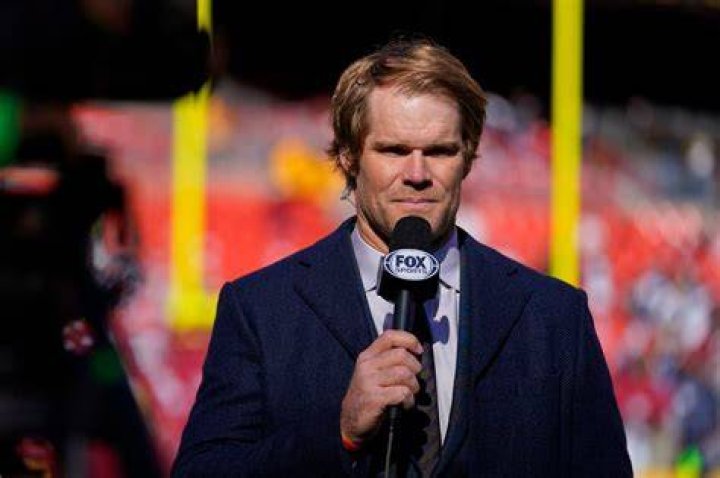 Greg Olsen's Family All About the NFL Broadcaster's Wife and Kids