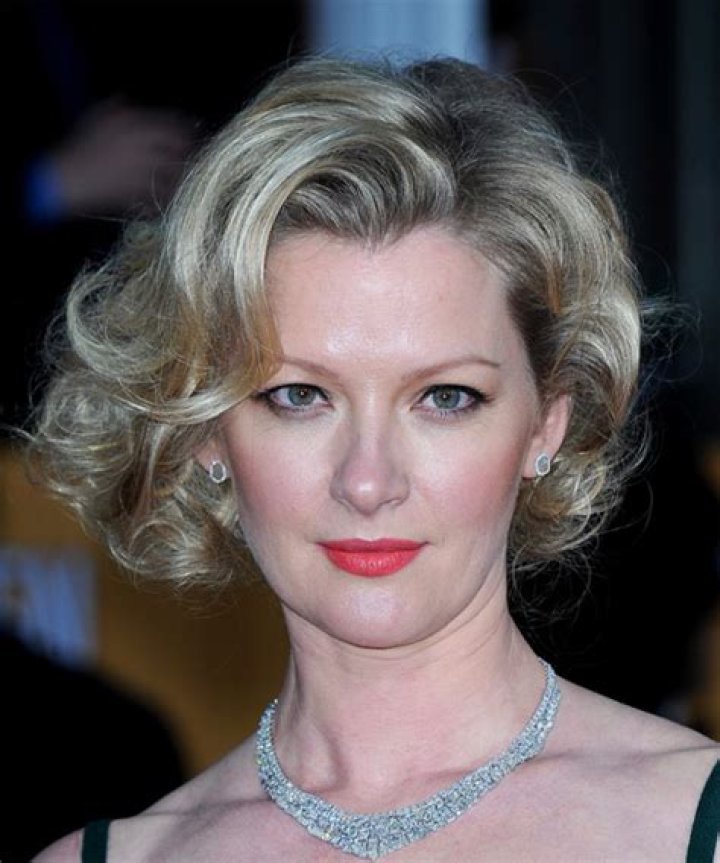 Gretchen Mol 2018 Hair, Eyes, Feet, Legs, Style, Weight & No Makeup