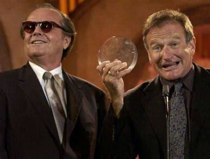 Grim details of Robin Williams' death released by investigators